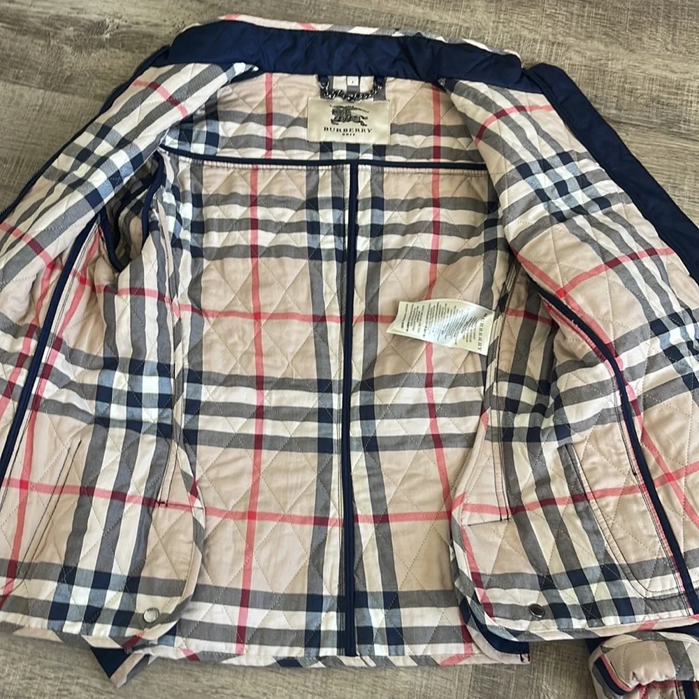 Burberry Navy Quilted Jacket - Picture 6 of 8